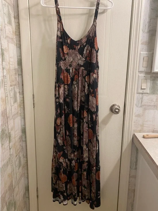 Sleeveless Black Floral Maxi Dress with Brown & Tan Floral Accents - Picture 3 of 9